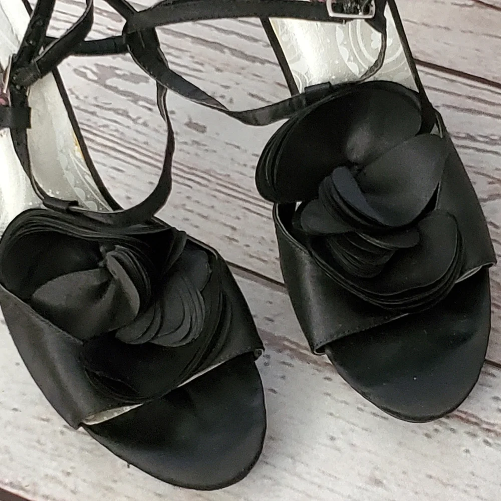 Dollhouse Pedalz black satin platform sandals size 8